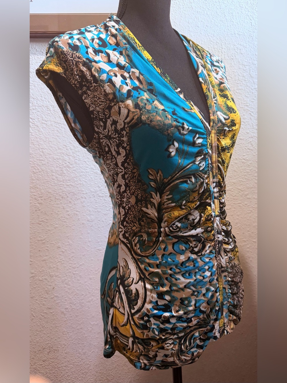 Cache Blue and Yellow Abstract Ruched V-Neck Top - Picture 2 of 5